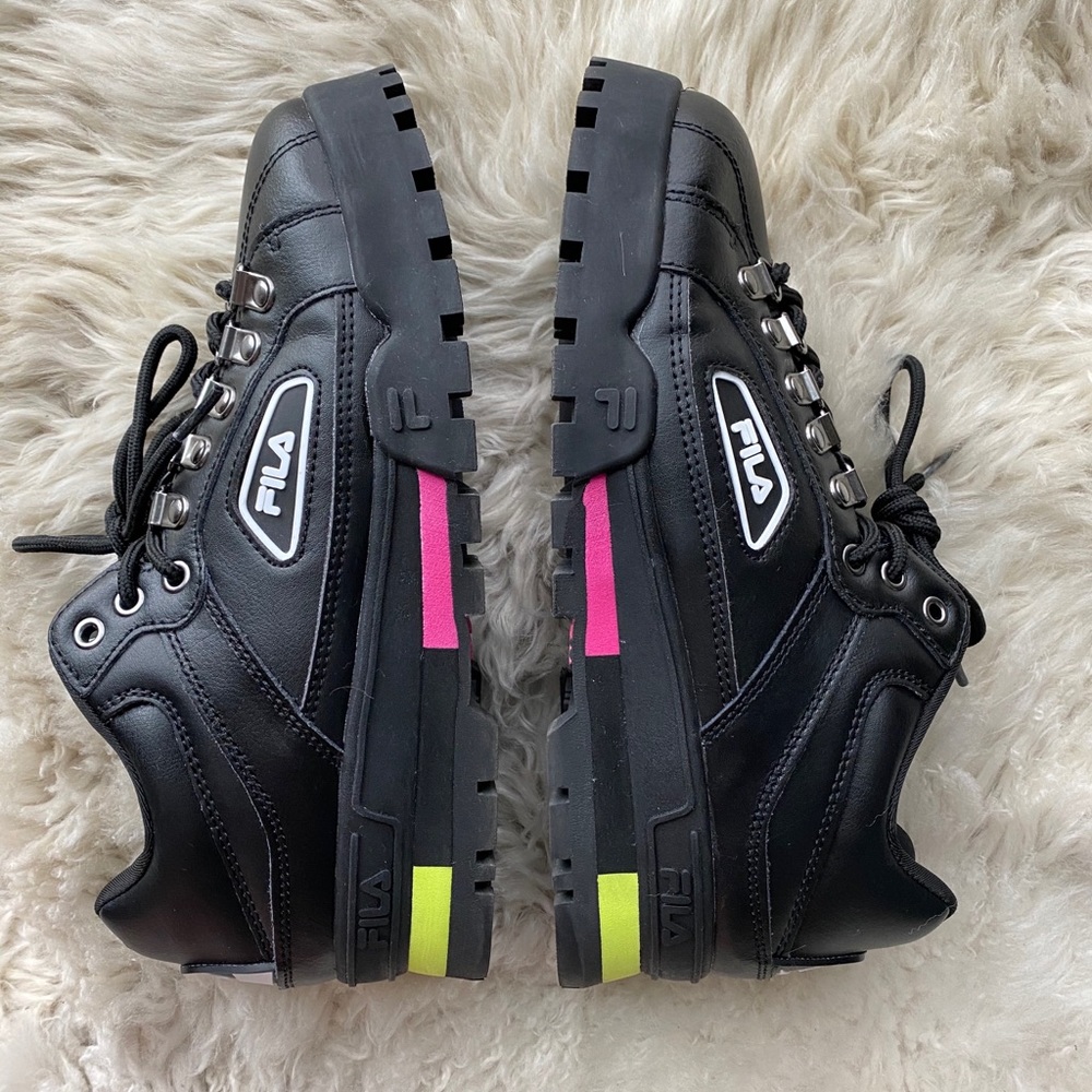 Fila Disruptor Women’s Sneakers